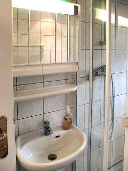 Im Badezimmer