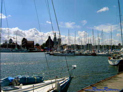 Hansestadt Stralsund mit Hafen, Ozeaneum und Meeresmuseum