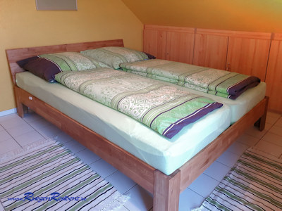Das neue Doppelbett im zweiten Schlafzimmer