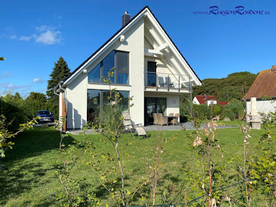 Das Ferienhaus in Breege auf Rgen - Gartenansicht