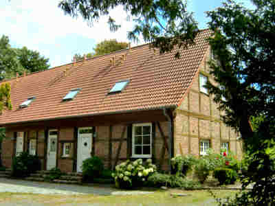 Willkommen im Urlaub in der Ferienwohnung Nr.1 im "Alten Gutshaus Losentitz" Rgen