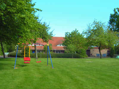Spiel und Spa fr Kinder im Gutsgarten 