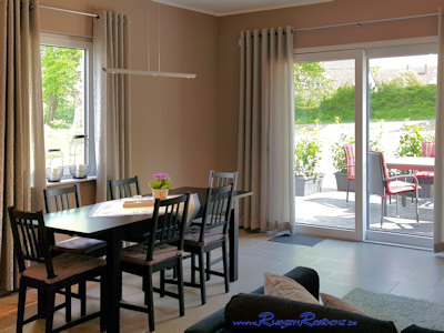 Wohnzimmer Ferienhaus 1 Zeit-fr-Rgen