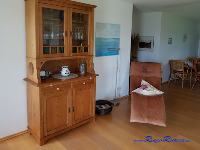 Im Wohnzimmer des Ferienhauses Silmenitz / Rgen