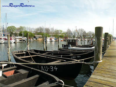 Fischerboote im Hafen